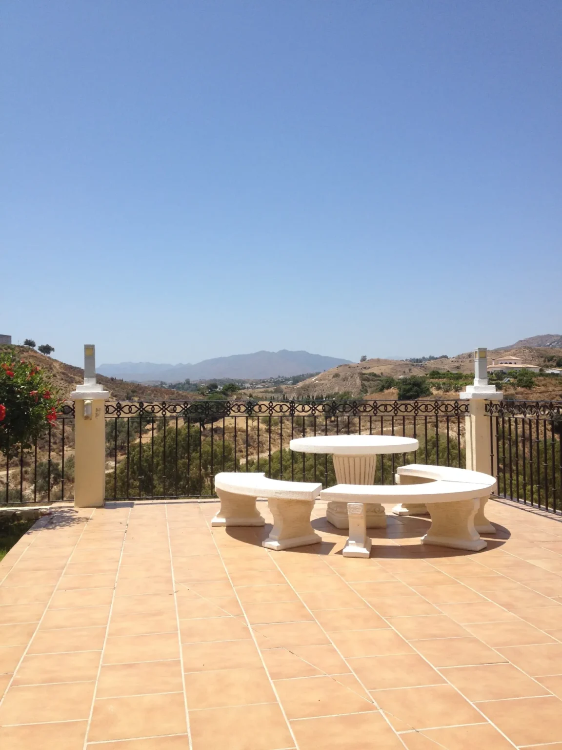 Onderhoudsschema terrastegelsn: compleet overzicht